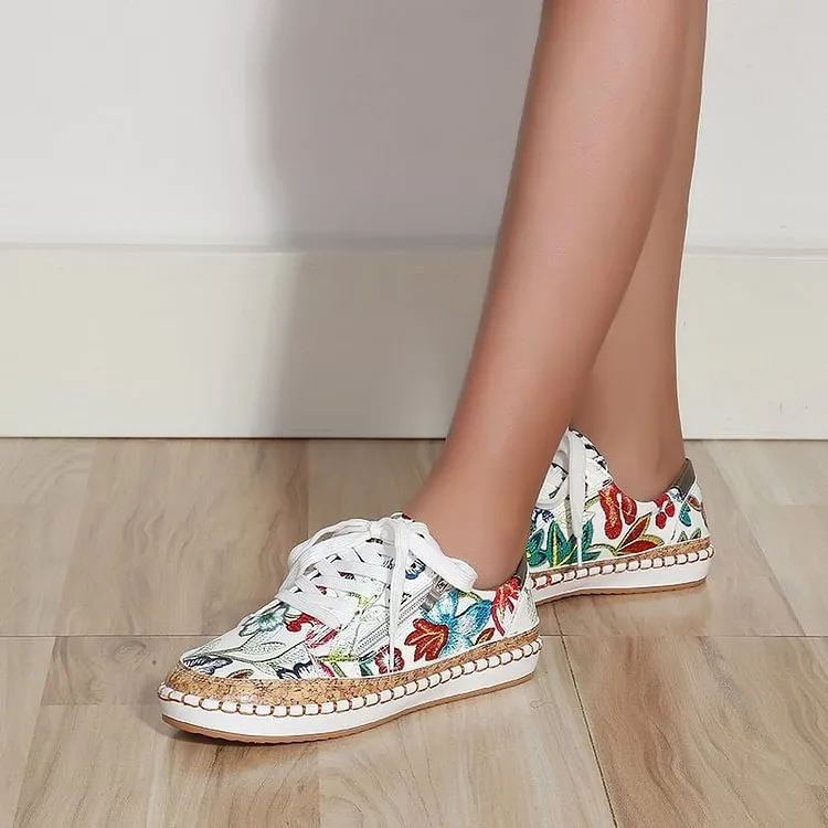 Easy trainers with flowers