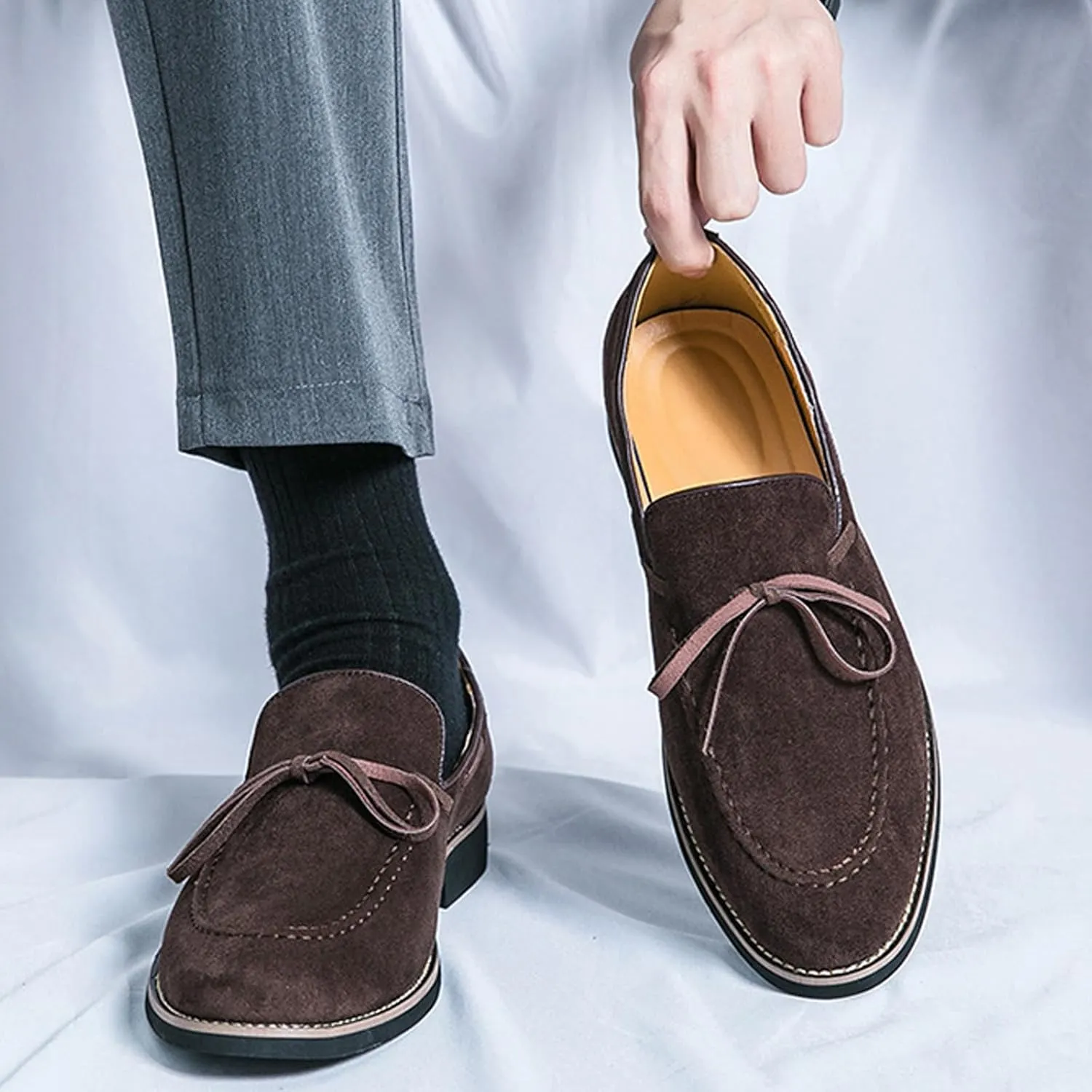 Men's Suede Bow Low Block Heel Business Dress Loafers Classic Comfortable Tassels Slip On Casual Chunky Heel Loafers for Driving Party Work