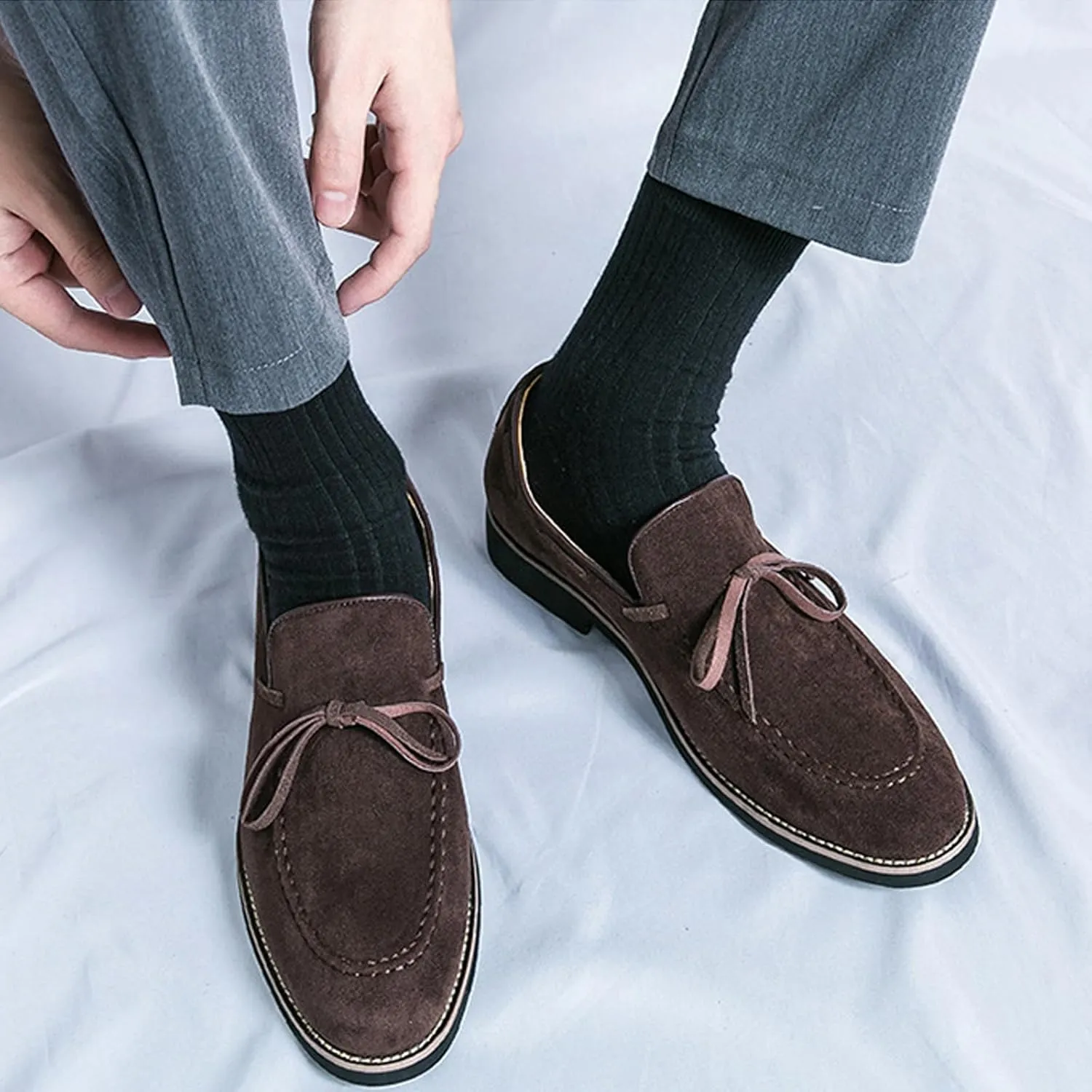 Men's Suede Bow Low Block Heel Business Dress Loafers Classic Comfortable Tassels Slip On Casual Chunky Heel Loafers for Driving Party Work
