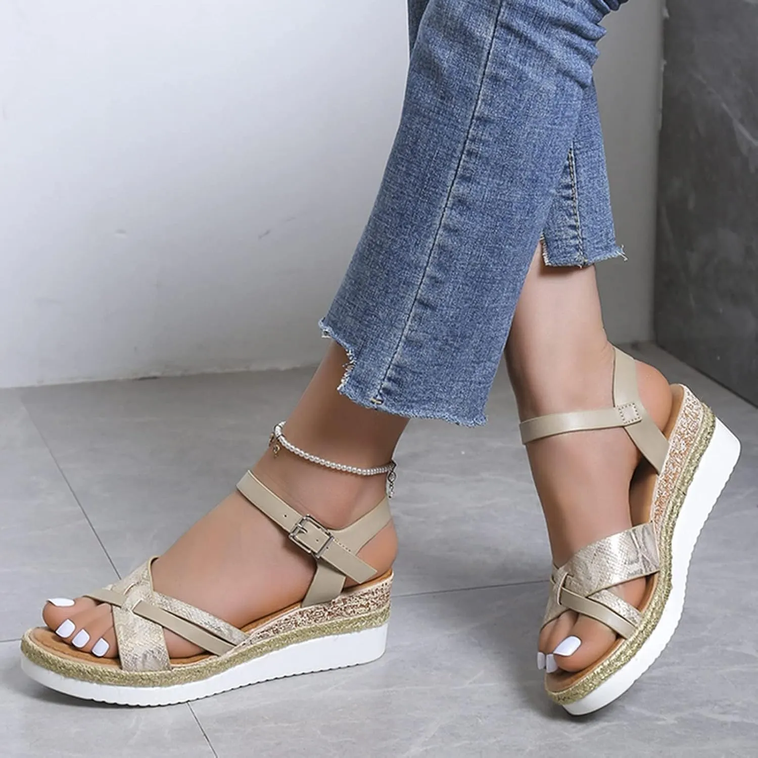 Womens Wedge Sandals Comfortable Open Toe Platform Slides Sandals Fashion Cross Leather Wedges Sandal Adjustable Ankle Strap Metal Buckle Beach Shoes